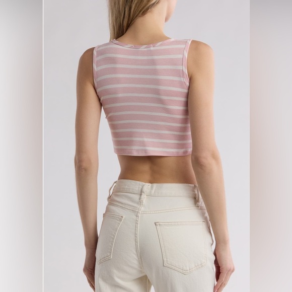 NWT Cotton Emporium Sleeveless Cropped Tank Juniors Size Medium - Picture 2 of 10